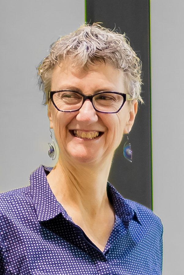 Photo of UTS Professor Liz Harry