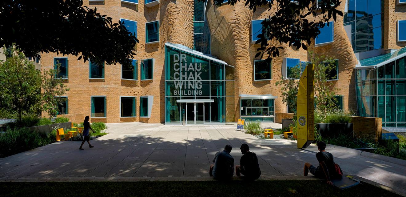 The Goods Line provides a direct connection to the Dr Chau Chak Wing Building.