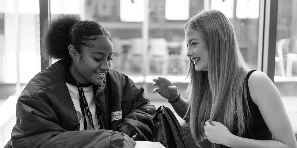 CSJI_BW image of U at Uni Academy students SS 2021