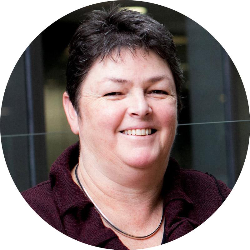 Health headshot of Deborah Parker circle