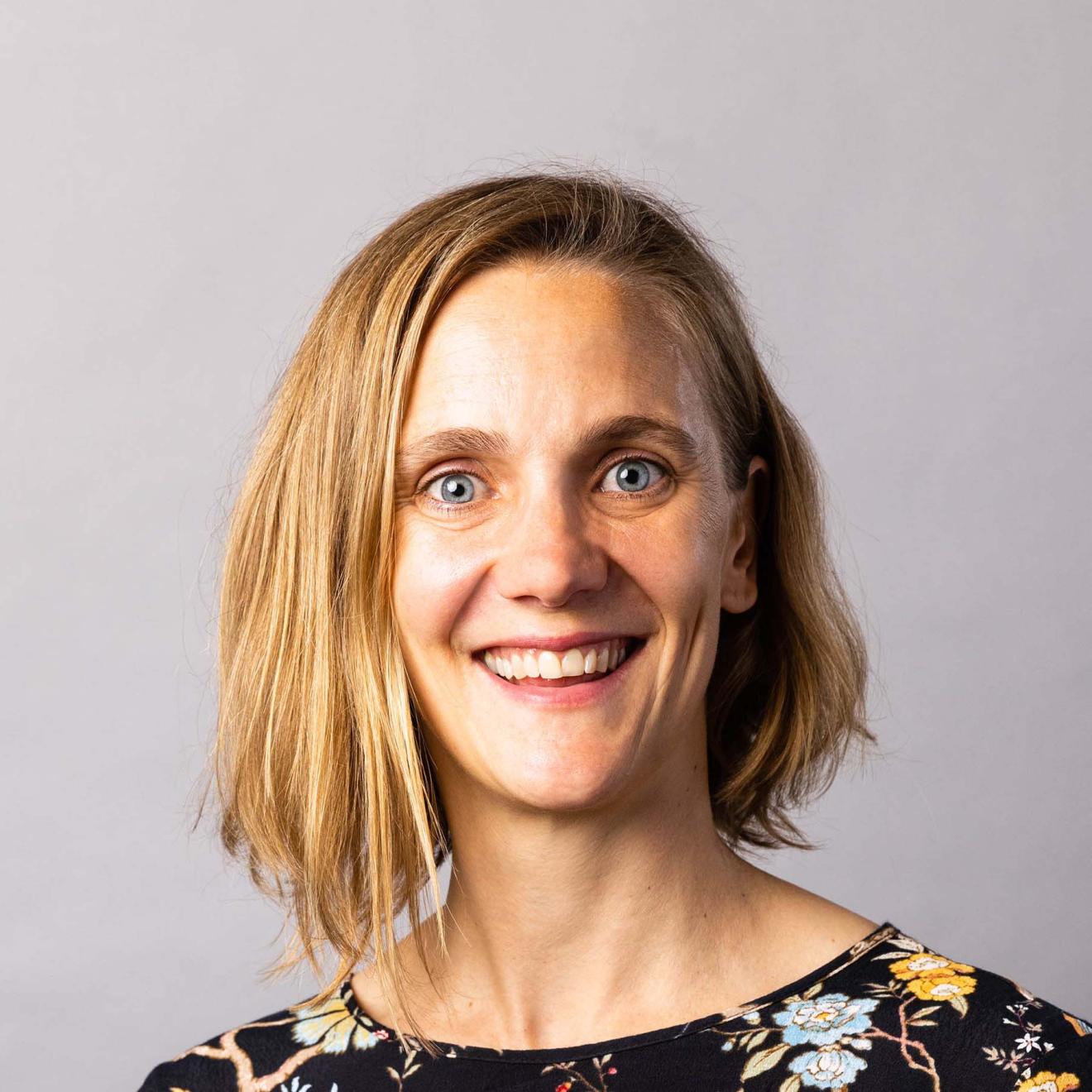 Headshot of Fiona Berry