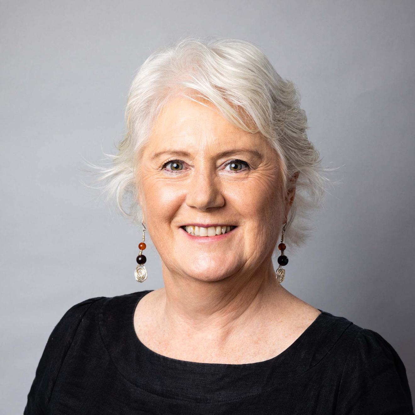 Headshot Kerryn Wilmot
