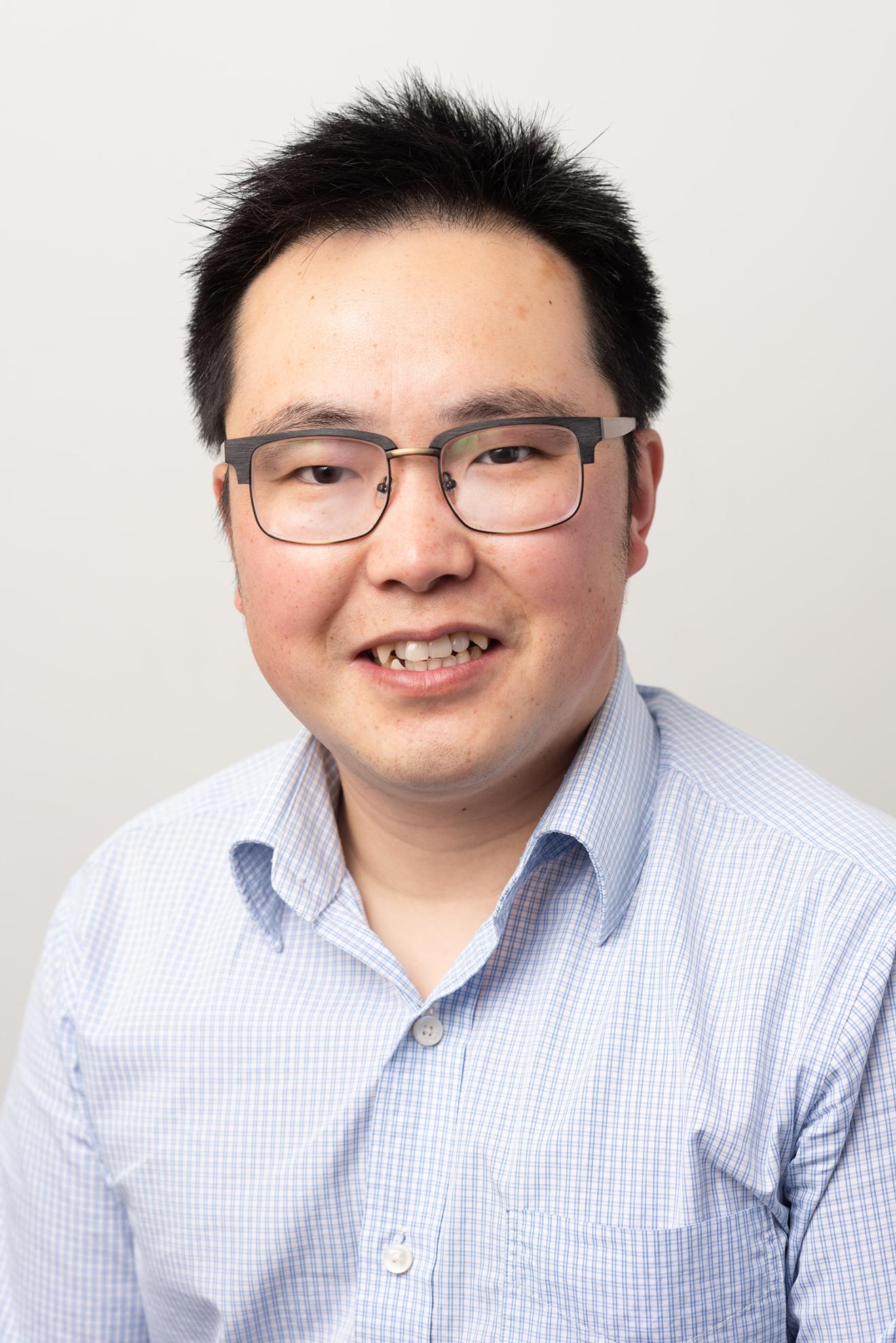 Photo of Dr Li Gao