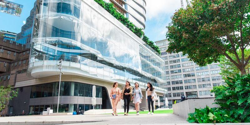 Students walking on UTS Campus