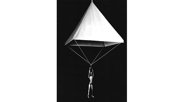 ADV_Parachute_2