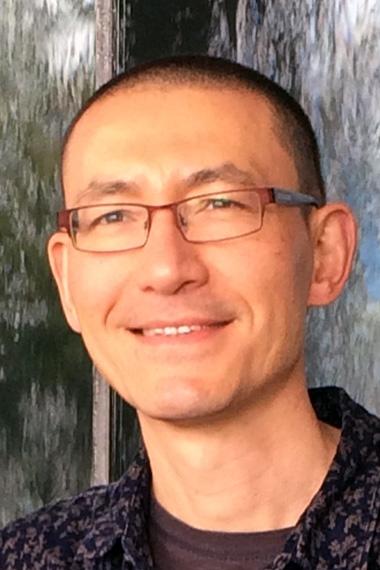 Photo of Professor Simon Buckingham Shum, Director of the UTS Connected Intelligence Centre