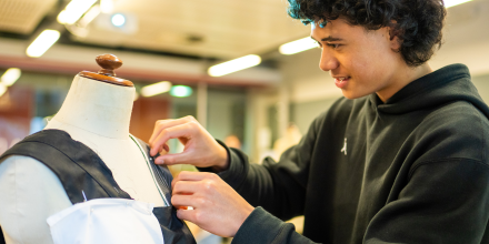 CSJI_high school boy taking part in design workshop on UTS campus.