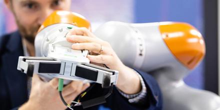 Photo of nokia robot