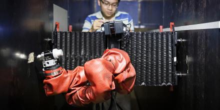 Photo of bridge cleaning robot