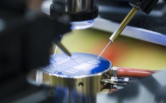 Quantum photonics technology