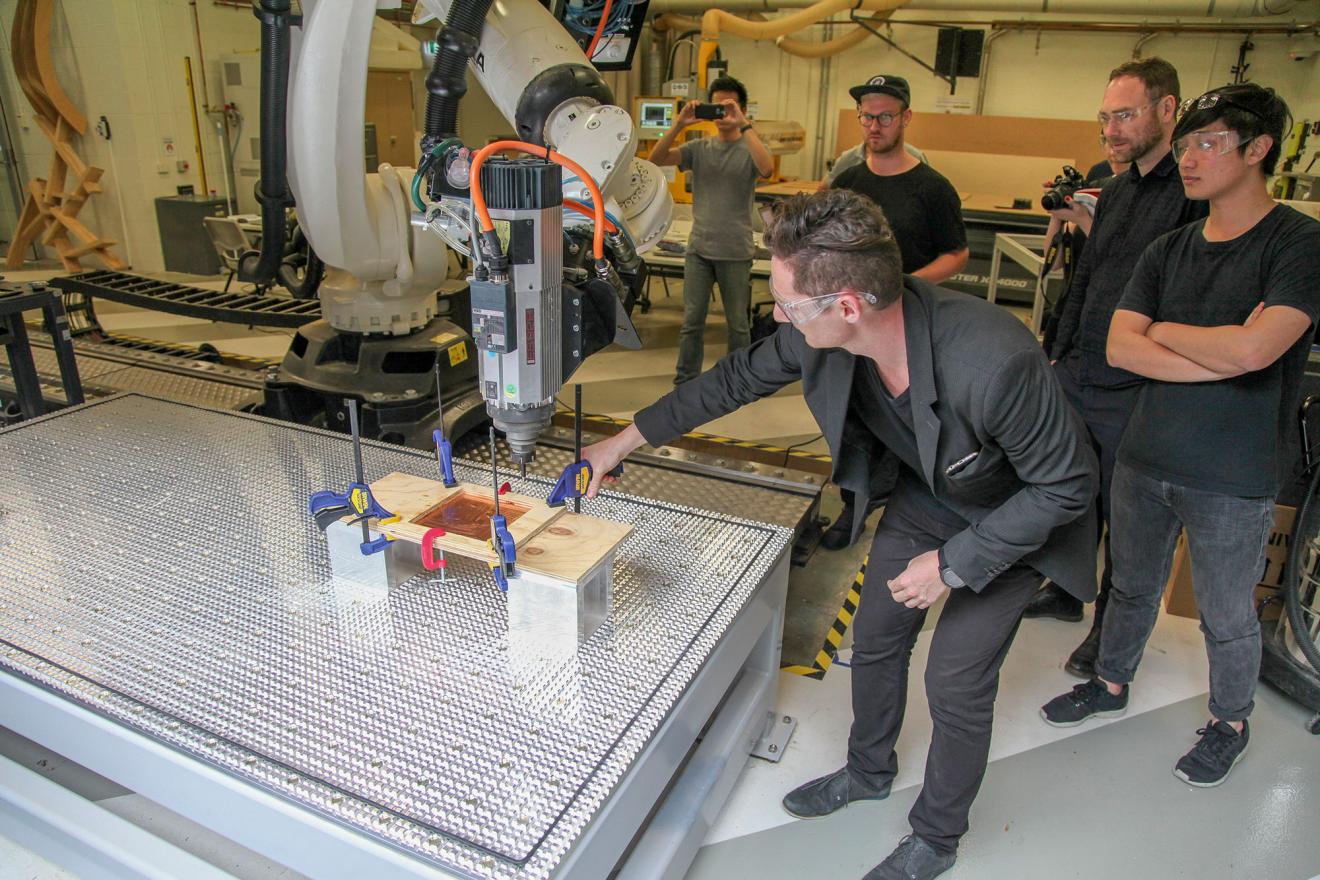 Student using Advanced Fabrication equipment at the lab. 