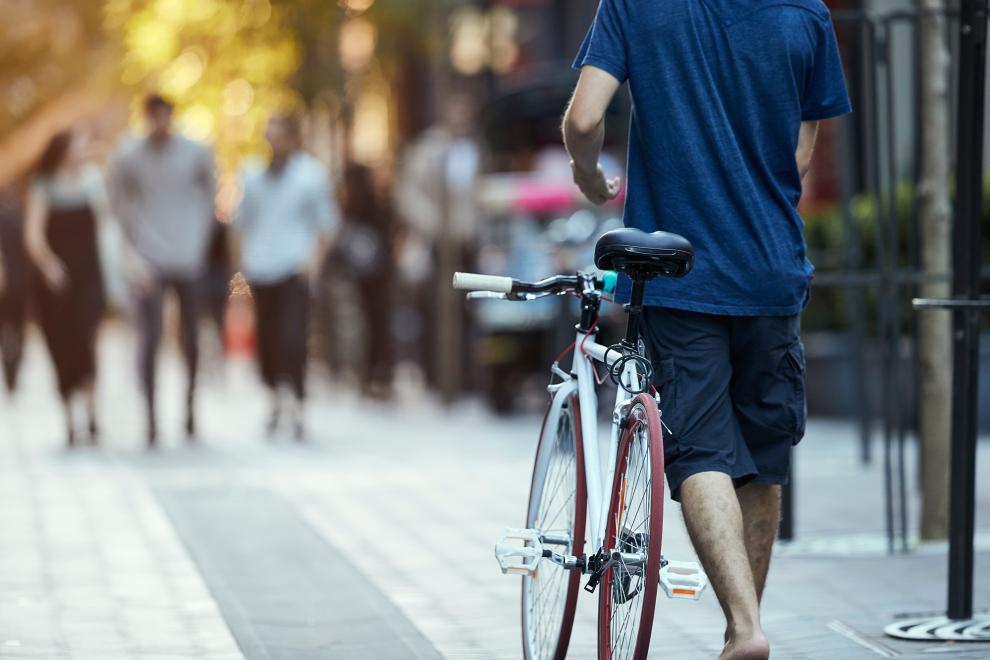 UTS cyclist in Spice Alley