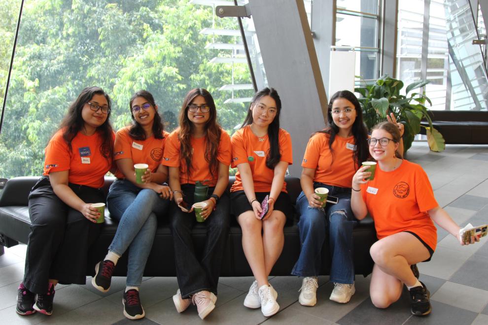 A group of Peer Networkers smiling at the camera