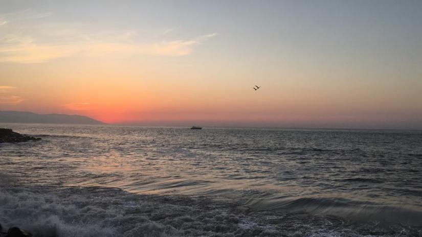 Photo of a beach in Mexico at sunset