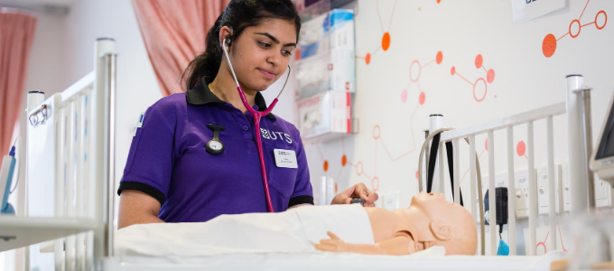 UTS nursing student learning in simulation facilities