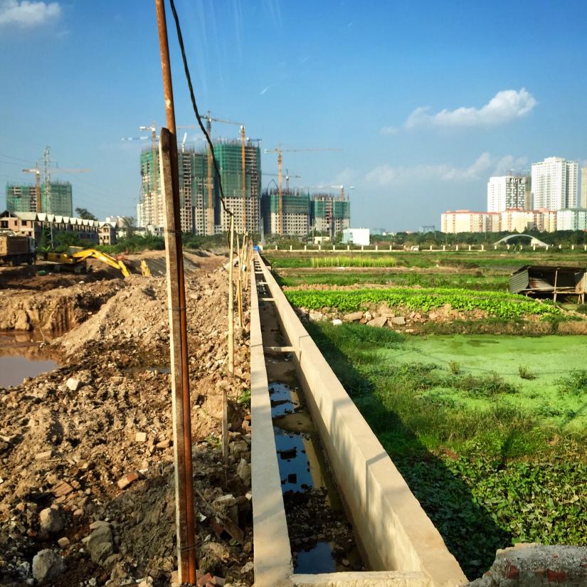 Hanoi divide of agricultural and city land