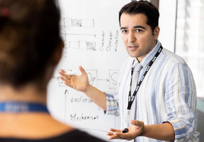 Photo of Professor Amir H Gandomi