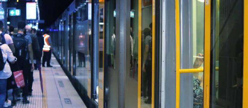 Train at Sydney station