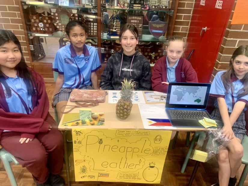School students showing their project