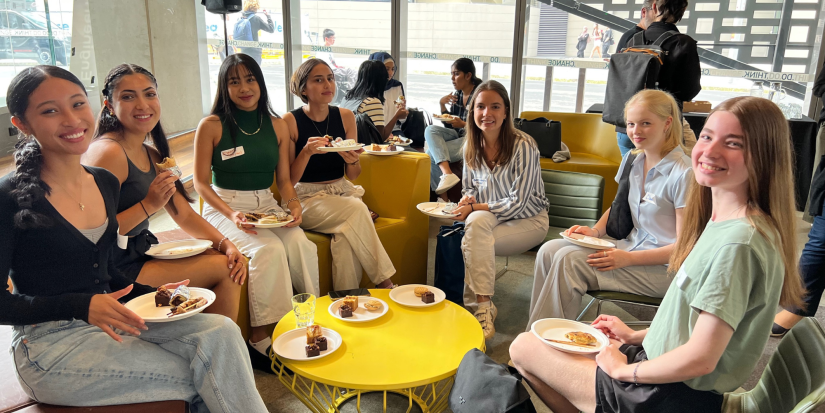 Students in WiEIT Welcome Lunch