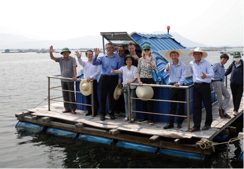 DFAT, Phu Yen, HCMUT, UTS delegates visiting the system in Xuan Dai bay, Phu Yen