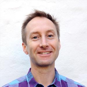 Headshot of AAII's Professor Paul Kennedy