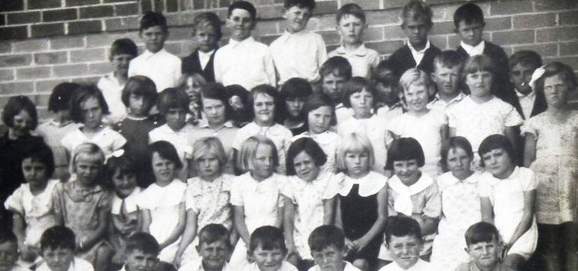 A 1935 school photograph taken in Kandos, NSW. Author provided, courtesy of the Kandos Museum.