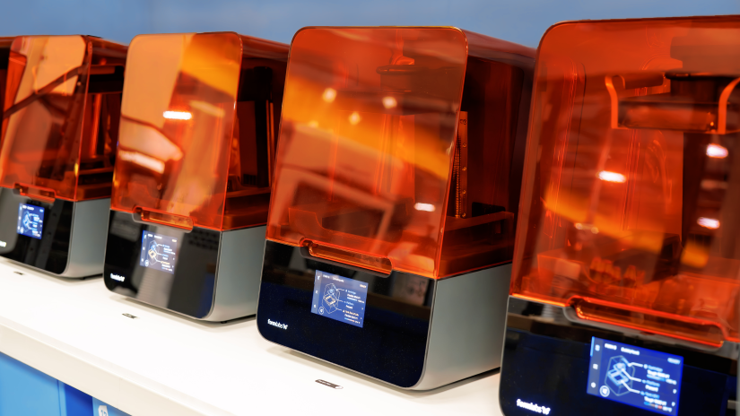 Row of 4 Formlabs SLA 3D printers at ProtoSpace