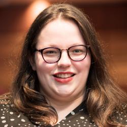 Portrait of Laura hobbs