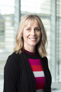 Image of Dr Helena Robinson